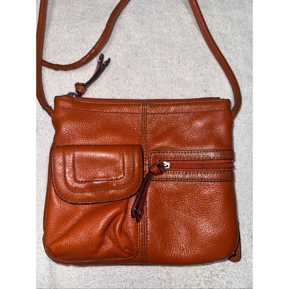 Tignanello Orange Gen Leather Small Crossbody Bag - Picture 2 of 11